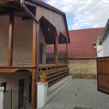 Фото номера Дом для отпуска Дома для отпуска Casa Bunicilor г. Gîrbova 25